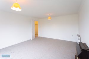 Sitting Room- click for photo gallery